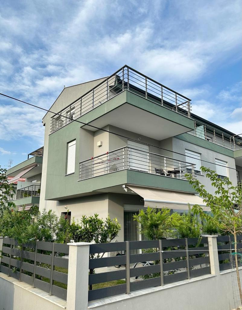 Blue Fish Luxury Villa Nikiti  Luaran gambar